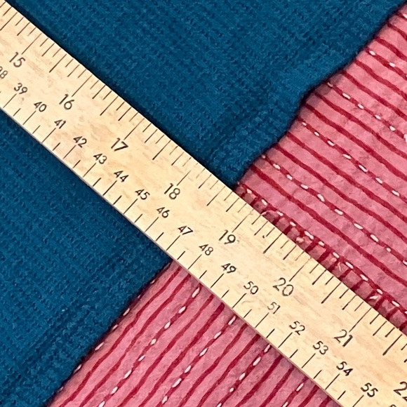 Eclipse women’s medium Teal Knit cropped Top - Picture 7 of 10